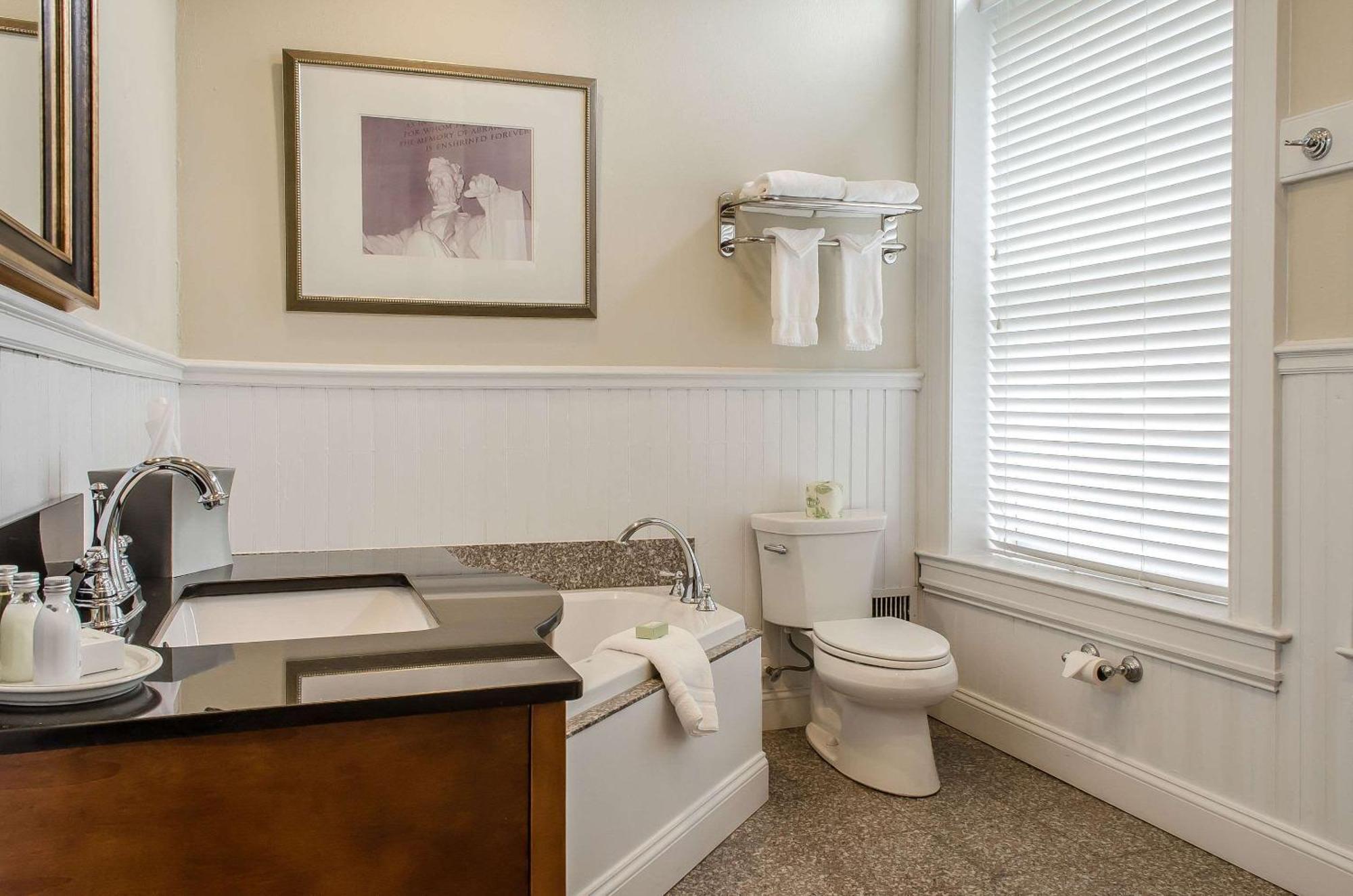 The Federal Pointe Inn Gettysburg, Ascend Hotel Collection Bagian luar foto